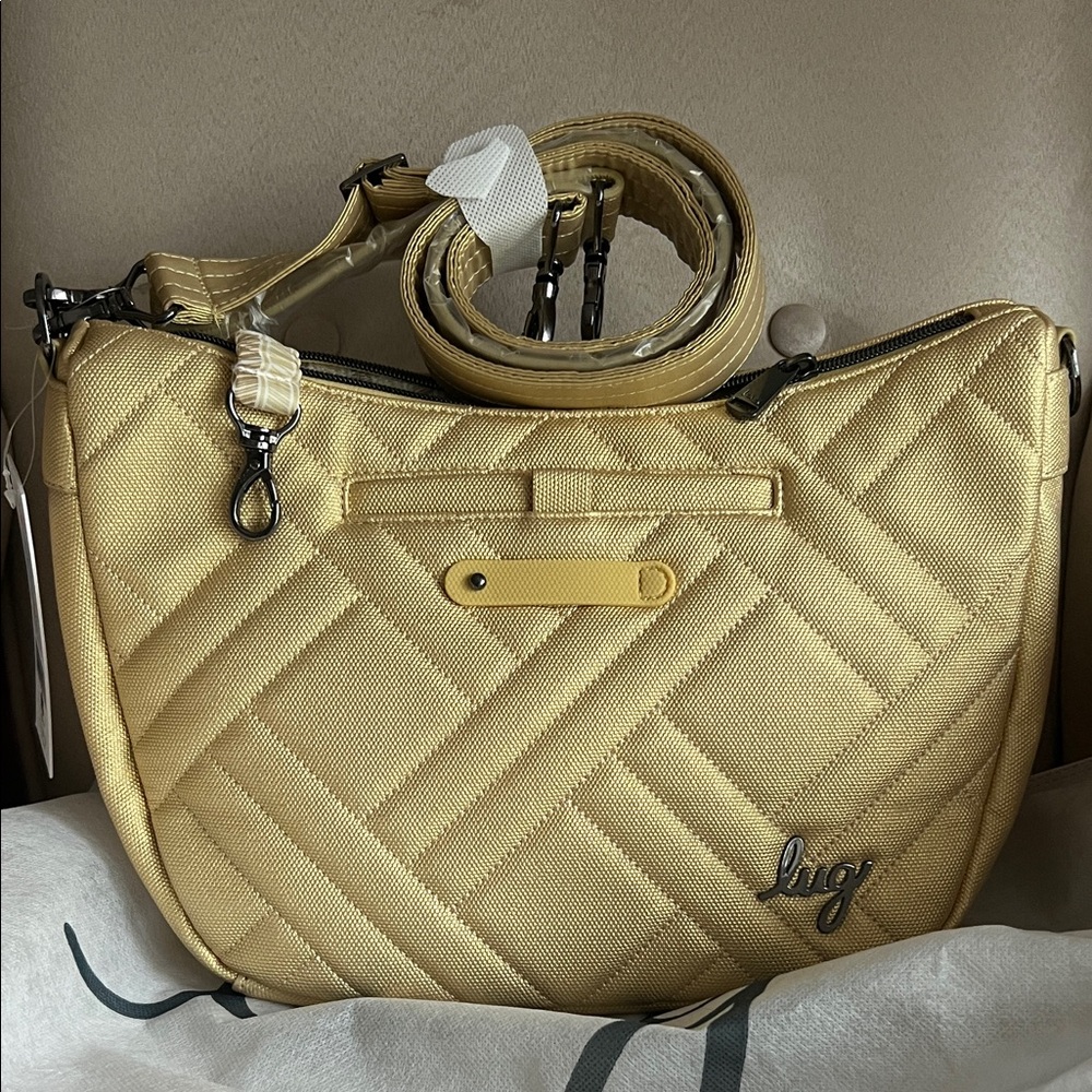 NWT Lug Harmony Matte Luxe Vegan Leather Crossbody Bag in Gold 💛